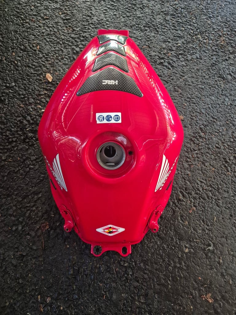 Honda Cbr500r Ra-f red fuel tank