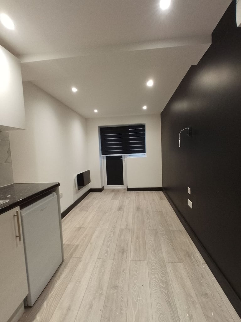 image for Studio to Rent in Harrow area, (HA3 6LT) DSS welcome (over 35 years) 