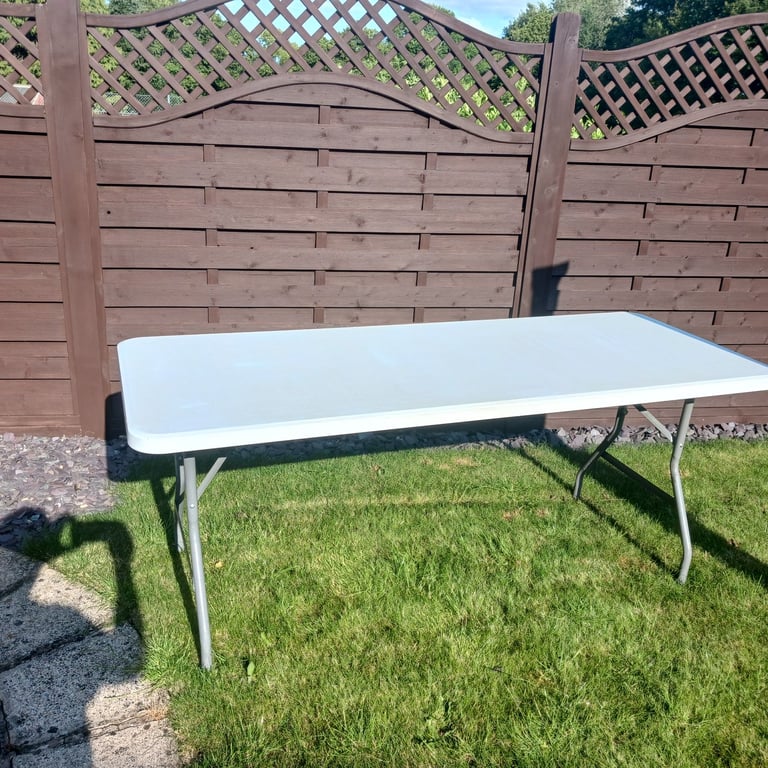 6ft poly tables