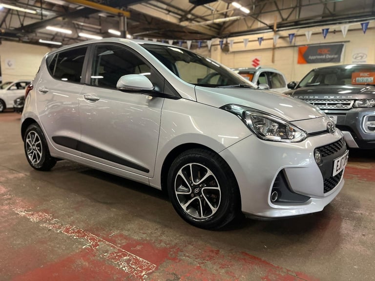 image for 2017 Hyundai i10 1.2 Premium Euro 6 5dr HATCHBACK Petrol Manual