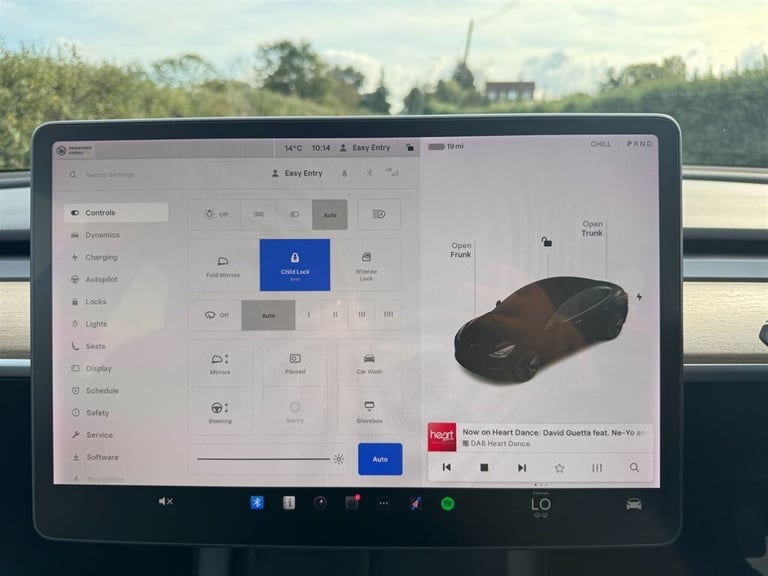 2022 Tesla Model 3 RWD 4dr Auto Saloon ELECTRIC Automatic