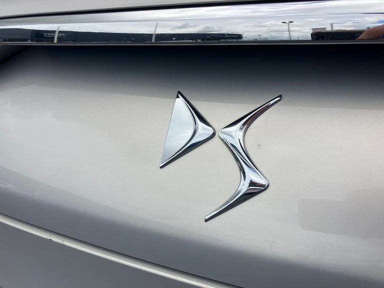 2022 DS Automobiles Ds 9 1.6 PureTech 225 Performance Line + 4dr EAT8 Saloon Petrol Automatic