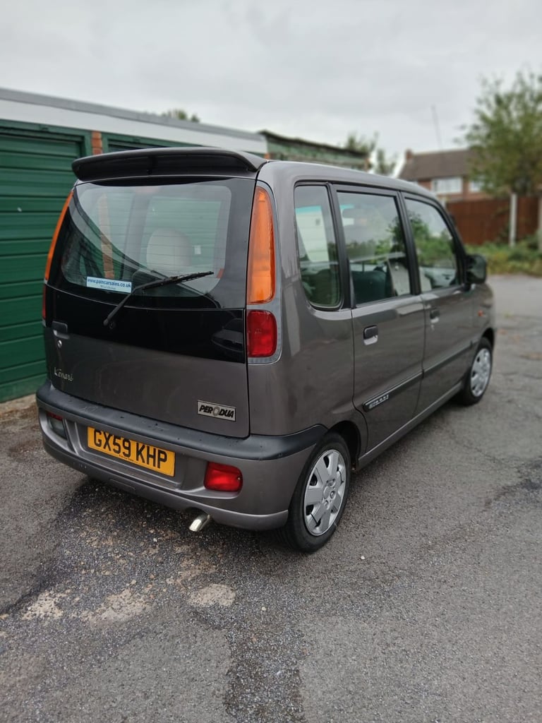 2010 perodua  kenari mpv  995