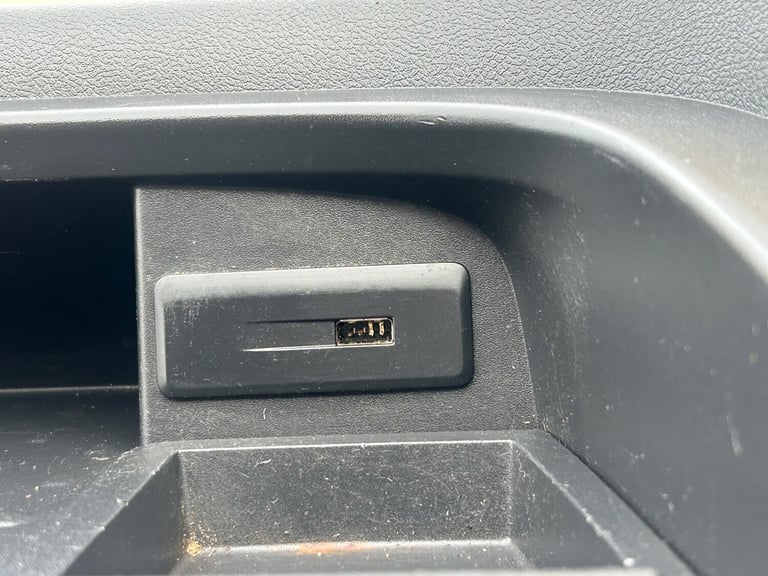 2019 Renault Trafic 1.6 dCi 27 Business SWB Standard Roof Euro 6 5dr PANEL VAN Diesel Manual