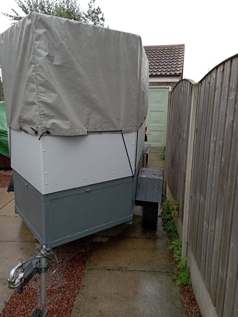 Little box trailer,