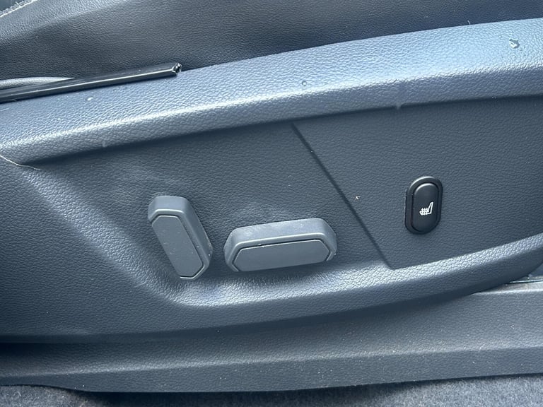 2014 Ford Ranger 2.2 TDCi Limited 1 Super Cab Pickup 4WD Euro 5 4dr PICK UP Diesel Manual