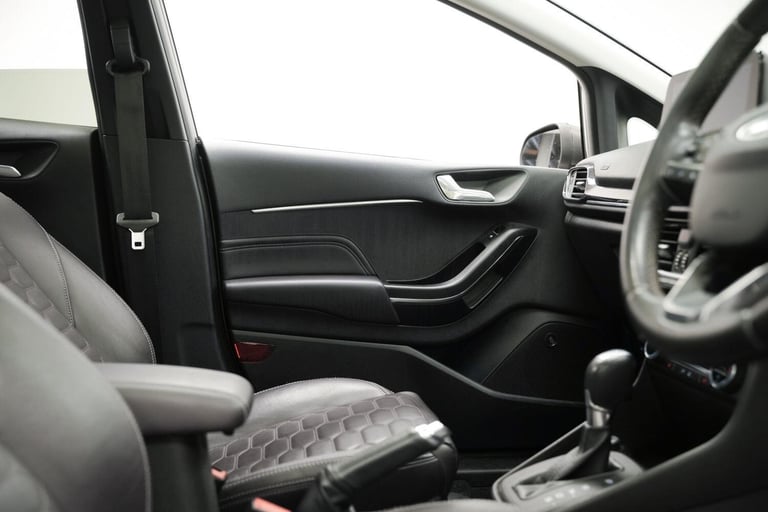 2018 Ford Fiesta 1.0T EcoBoost Vignale Auto Euro 6 (s/s) 5dr HATCHBACK Petrol Automatic