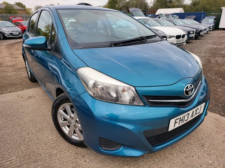 2013 Toyota Yaris 1.4 D-4D TR 5dr HATCHBACK Diesel Manual