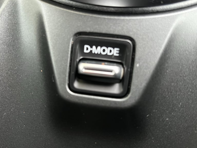 2025 Nissan Juke 1.6 Hybrid N-Connecta 5dr Auto HATCHBACK Petrol/Electric Hybrid Automatic