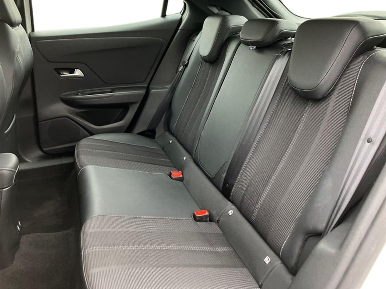 2021 Vauxhall Mokka 1.2 Turbo Elite Nav Premium 5dr Auto SUV PETROL Automatic