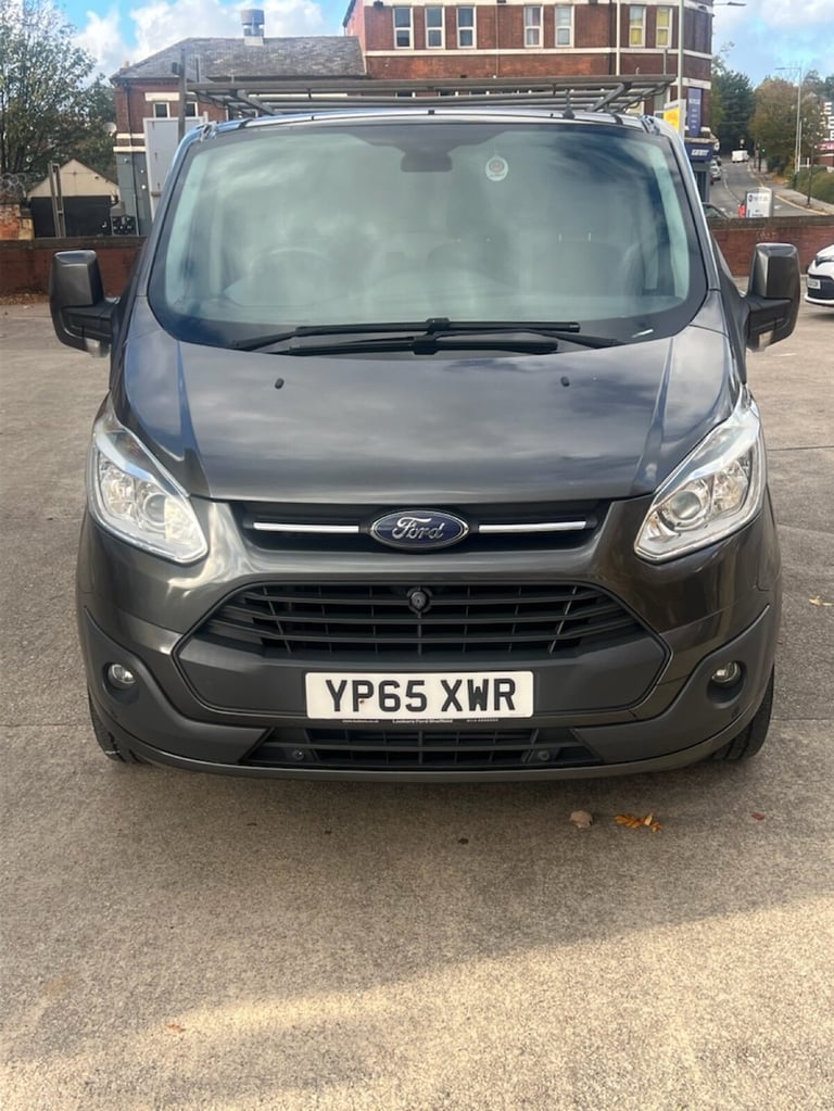 2015 Ford Transit Custom 2.2 TDCi 290 Limited Panel Van 5dr Diesel Manual L2 H1 (186 g/km, 123 bh...
