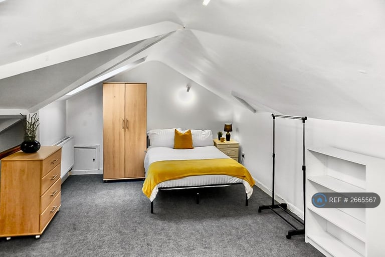 1 bedroom in Waverley Road, Redland, BS6 (#2665567)