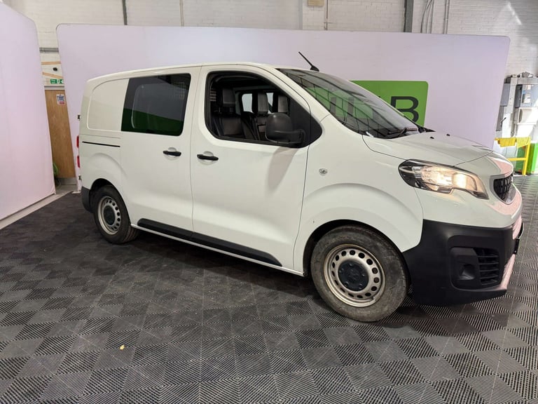 2021 Peugeot Expert 1.5 Expert Professional Blue HDi Combi Van Diesel Manual