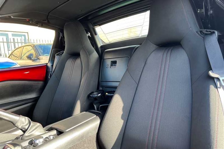 2018 Mazda MX-5 RF 1.5 SKYACTIV-G SE-L Nav Convertible 2dr Petrol Manual Euro 6 (131 ps) Converti...