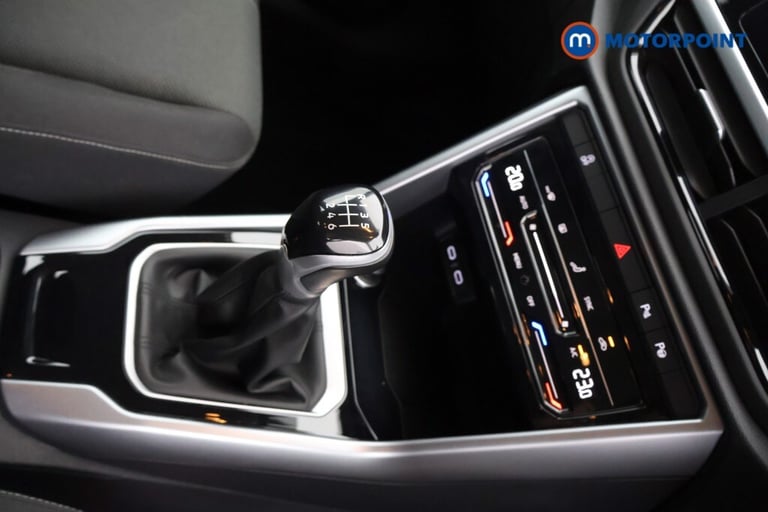 2022 Volkswagen T-Roc 1.5 TSI Life 5dr SUV Petrol Manual
