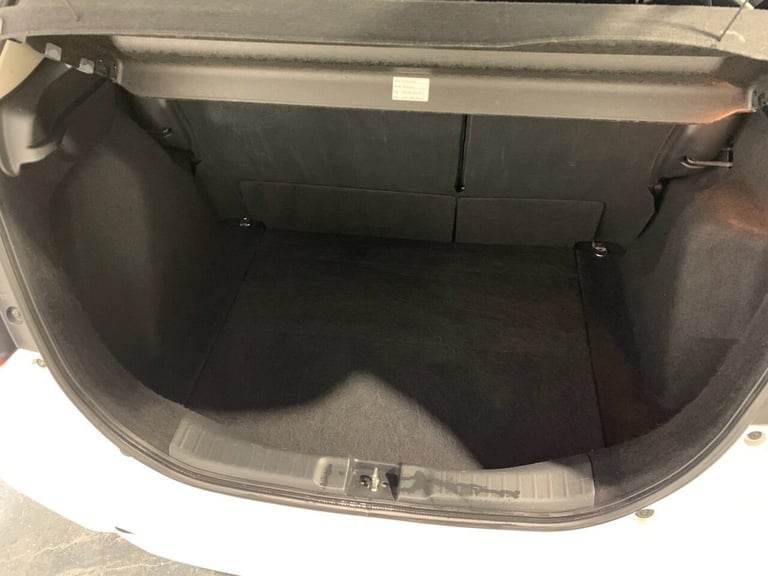 2018 18 HONDA JAZZ 1.3 I-VTEC SE NAVI HATCHBACK 5DR PETROL MANUAL EURO 6 (S/S) (