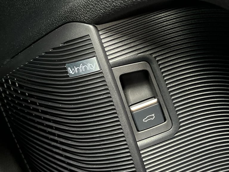  Byd Seal U DM i 1.5 Dm I 18.3kwh Design Suv 5dr Petrol Plug In Hybrid CVT Auto