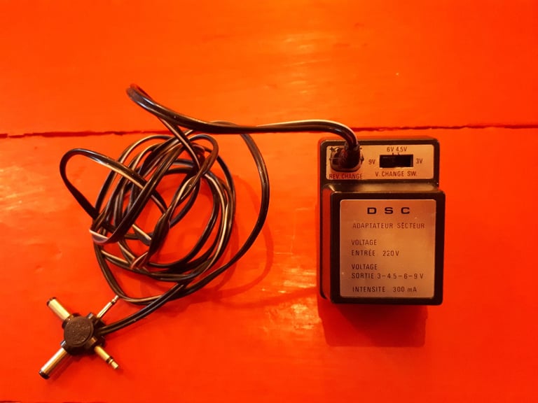 Classic DSC Power Adapter (Adaptor)