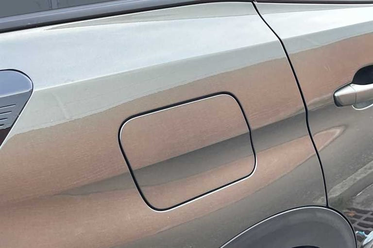 2020 Peugeot 3008 1.2 PureTech GPF Allure SUV 5dr Petrol EAT Euro 6 (s/s) (130 ps) SUV Petrol Aut...