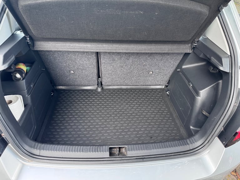 Skoda, FABIA, Hatchback, 2015, Auto, 1197 (cc), 5 doors