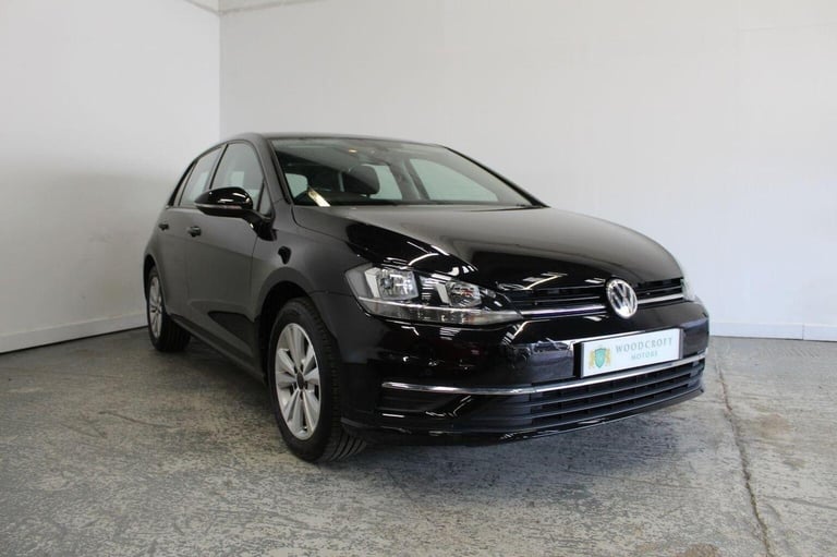 VOLKSWAGEN GOLF 2.0 TDI BlueMotion Tech SE Nav Euro 6 (s/s) 5dr 2017