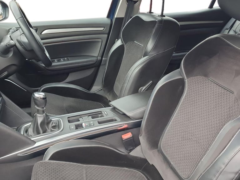 2017 Renault Megane 1.6 dCi Dynamique Nav 5dr Hatchback Diesel Manual