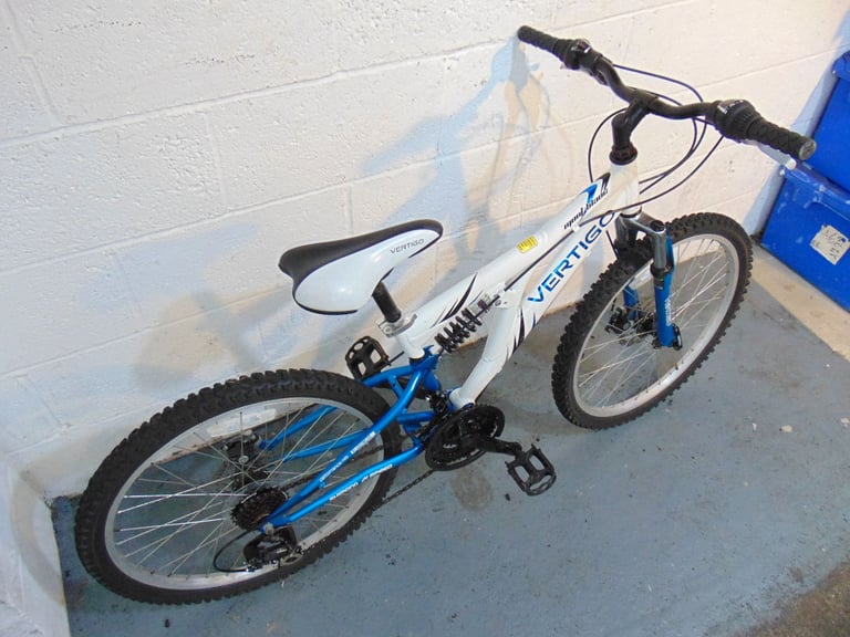 Aluminium Vertigo Mont Blanc (24" tyres, suit 9-12yr old) Mountain Bike (free local delivery)