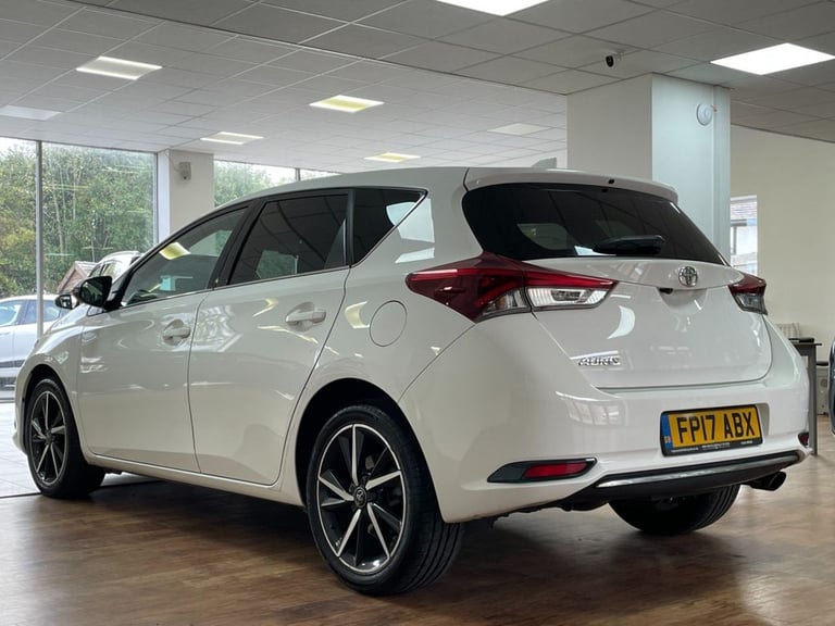 2017 Toyota Auris 1.2T Design TSS 5dr HATCHBACK PETROL Manual