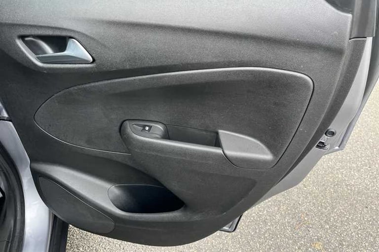 2022 Vauxhall Crossland 1.2i Turbo (110 PS) Ultimate 5 Door Petrol SUV *** 1 Owner / Full Vauxhal...