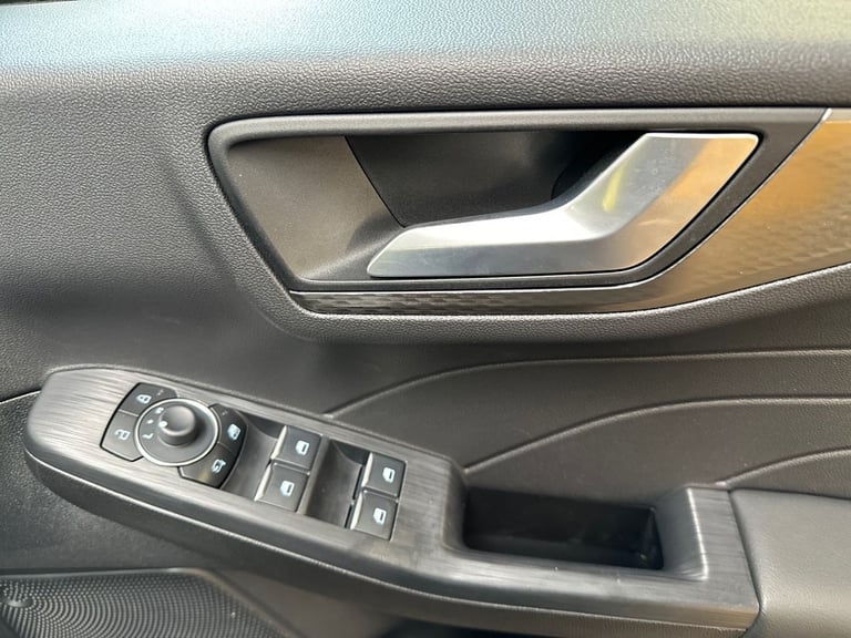 2024 Ford Kuga 5Dr Titanium 2.5 PHEV 243PS 2WD Auto Estate Petrol Parallel PHEV Automatic