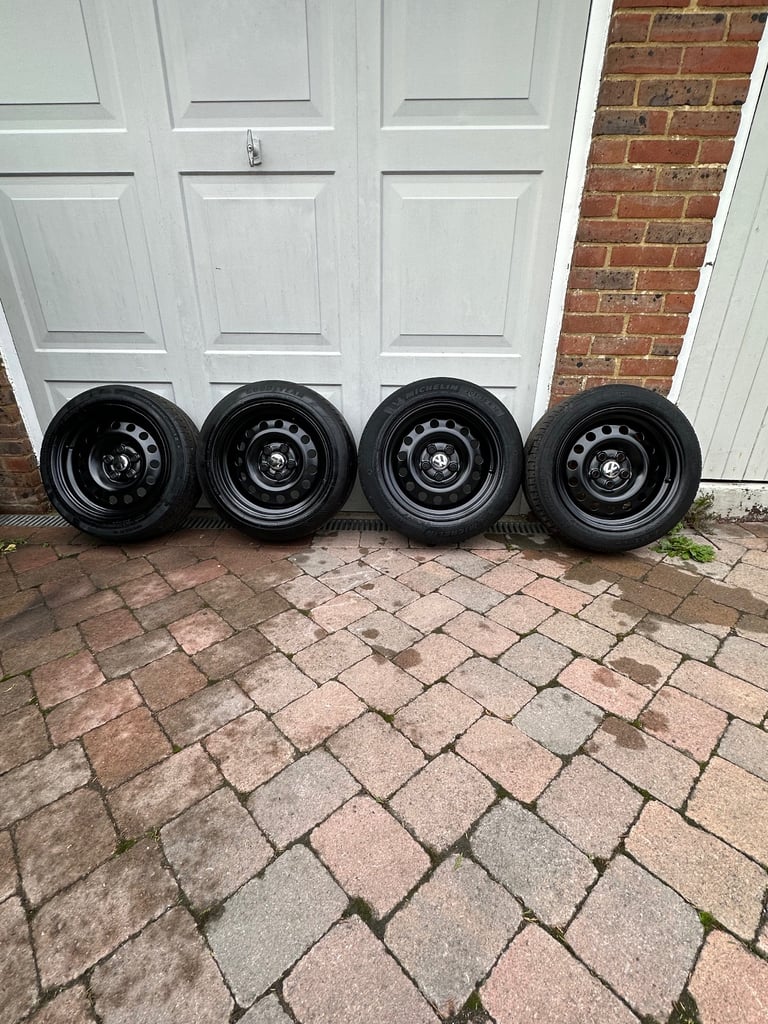 🌟Volkswagen 16” Banded Steels 5x112 With Excellent Tyres Front 195/55/16 Rear 205/55/16 VAG