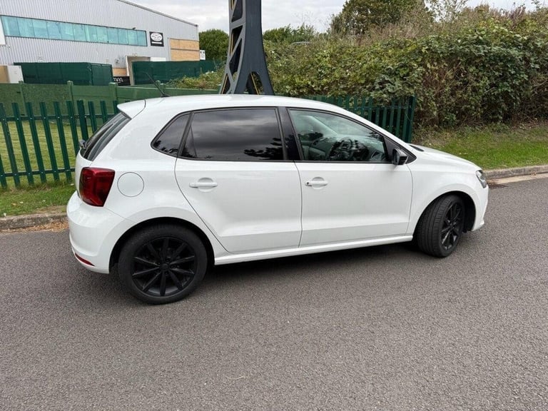 2015 64 VOLKSWAGEN POLO 1.2 TSI BLUEMOTION TECH SE DESIGN HATCHBACK 5DR PETROL M