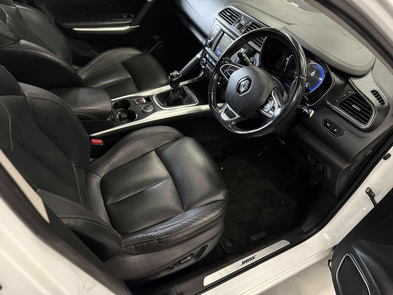 RENAULT KADJAR 1.6 Signature S Nav dCi 130 4WD Diesel 2016+SATNAV+R-CAM+LEATHER