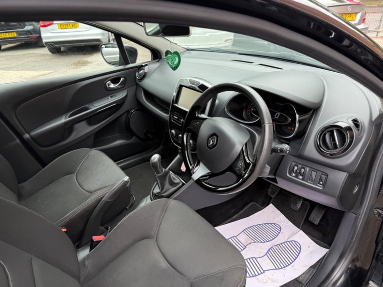 2015 Renault Clio 0.9 TCe Dynamique Nav Euro 6 (s/s) 5dr HATCHBACK Petrol Manual