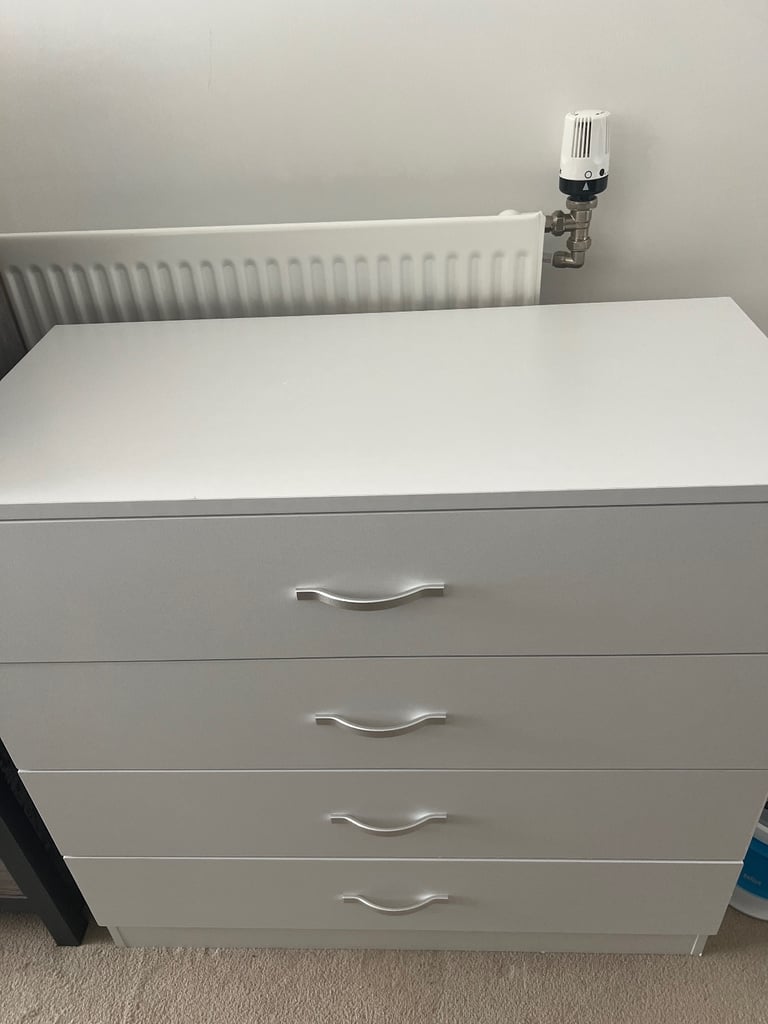 Chest drawers 
