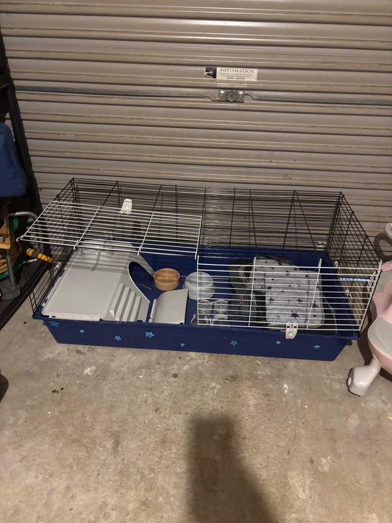 Small animal temporary cage for winter 