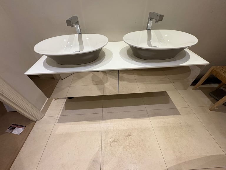 Italian made by “Milldue” designer vanity unit 