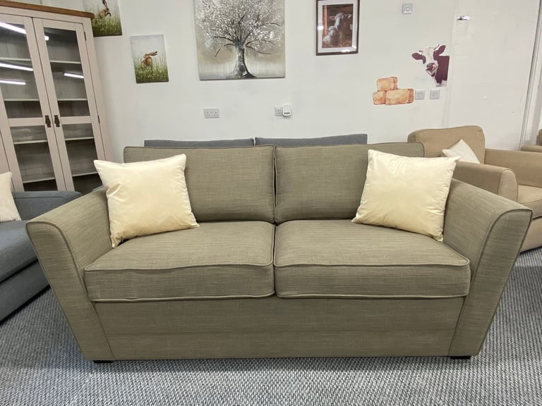 3 SEATER BEIGE SOFA - IMMACULATE CONDITION - VERY COMFY