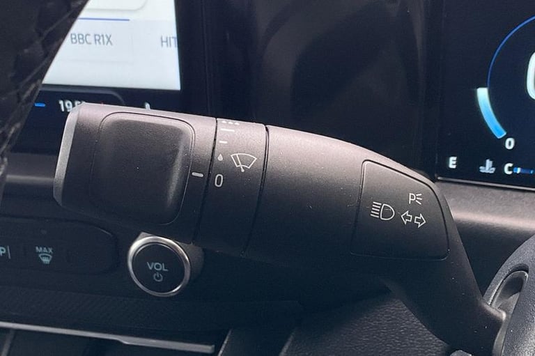 2025 Ford Transit Custom 280 Limited L2 LWB FWD 2.0 EcoBlue 136ps Low Roof, CRUISE CONTROL, AIR C...