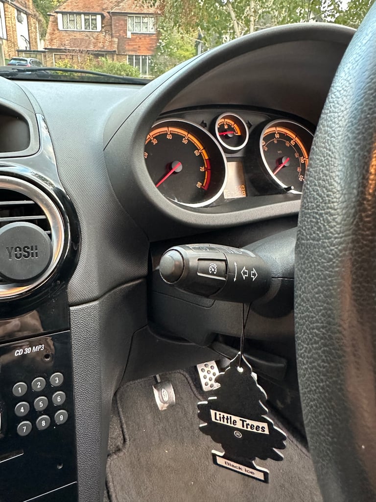 Vauxhall, CORSA, Hatchback, 2012, Manual, 1229 (cc), 3 doors LIMITED Edition 