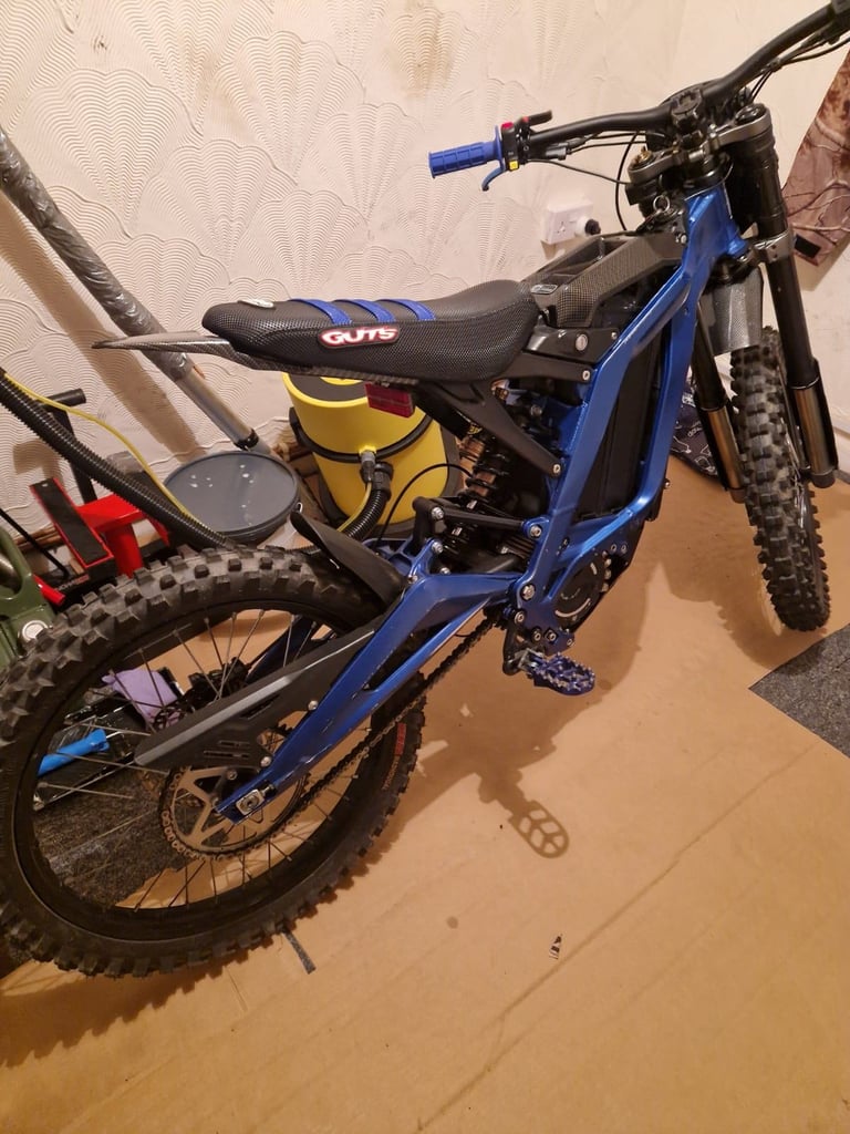  2024 Surron light bee x