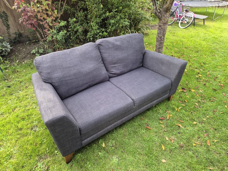Two Second-Hand Sofa – Great Condition – Recently Cleaned – Local Delivery Possible!