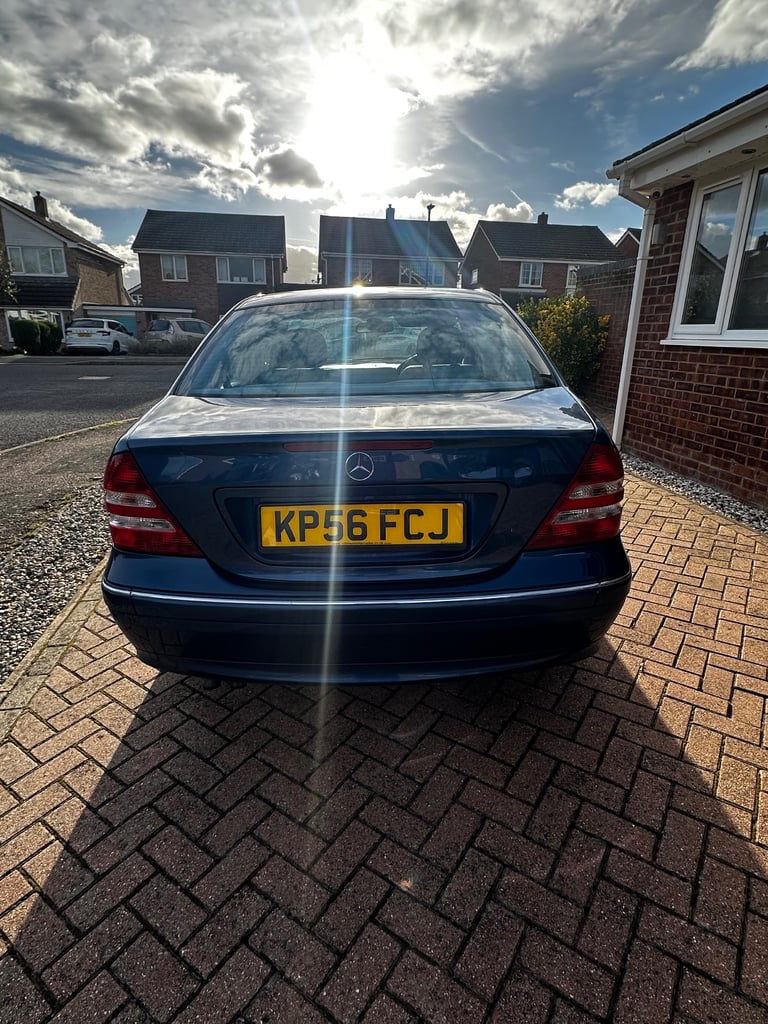 Mercedes-Benz, C CLASS