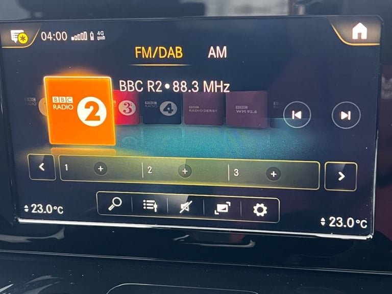 2021 21 MERCEDES-BENZ GLA 2.0 GLA200D AMG LINE SUV 5DR DIESEL 8G-DCT EURO 6 (S/S