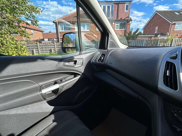 2014 Ford Transit Connect 1.6 TDCi 115ps Trend Van PANEL VAN DIESEL Manual