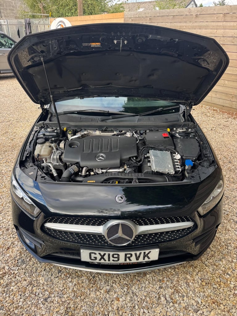 MERCEDES-BENZ A CLASS 2.0 A200d AMG Line 2019
