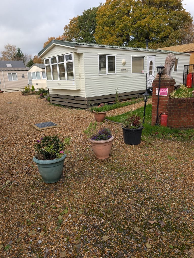 Mobile home to let