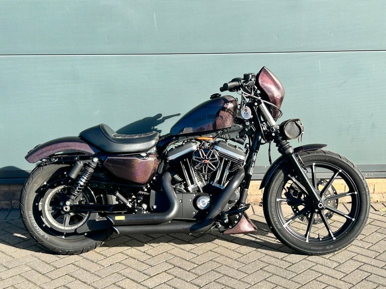 2019 Harley-Davidson SPORTSTER IRON XL883N Solid Colour (19MY) Custom PETROL Manual