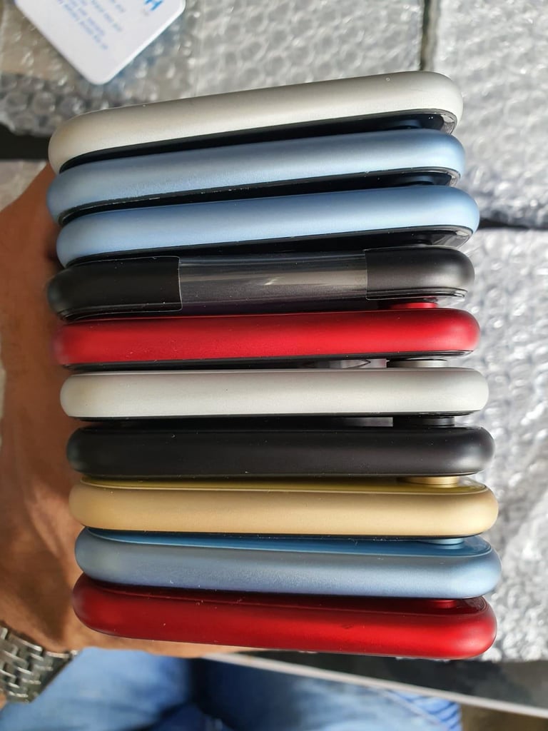 iPhone XR 64GB Unlocked Immaculate Condition Any Color Pristine Condition PICK UP ONLY