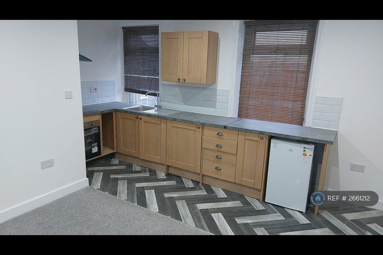 1 bedroom flat in Westgate, Otley, LS21 (1 bed) (#2661212)